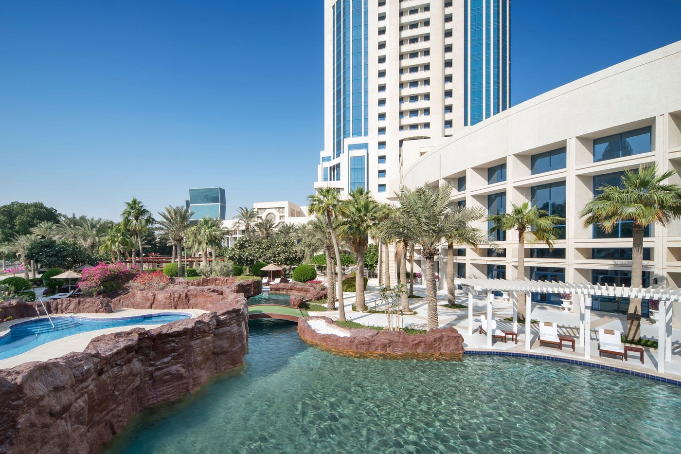 outdoor-pool (1)